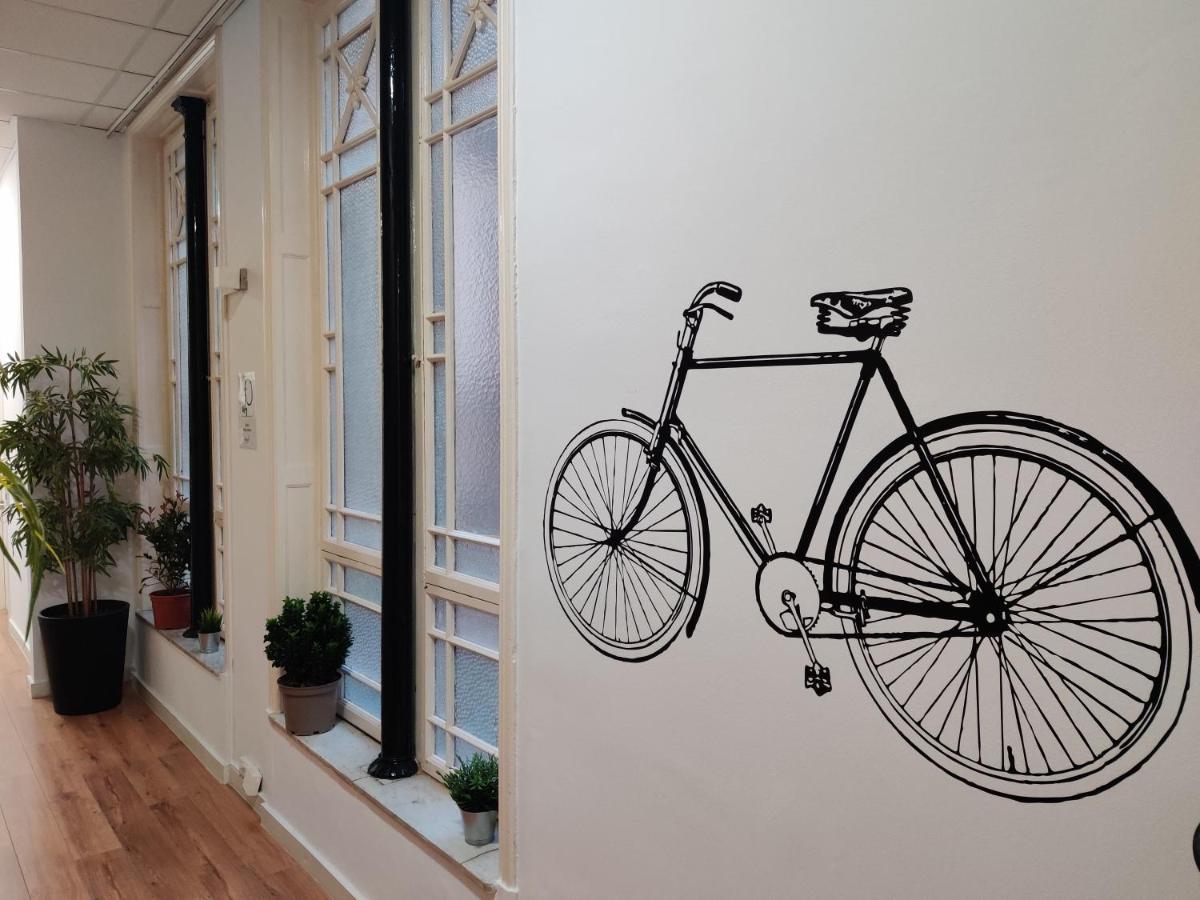 Hostal Live Natura Barcelona (Adults Only) Kültér fotó