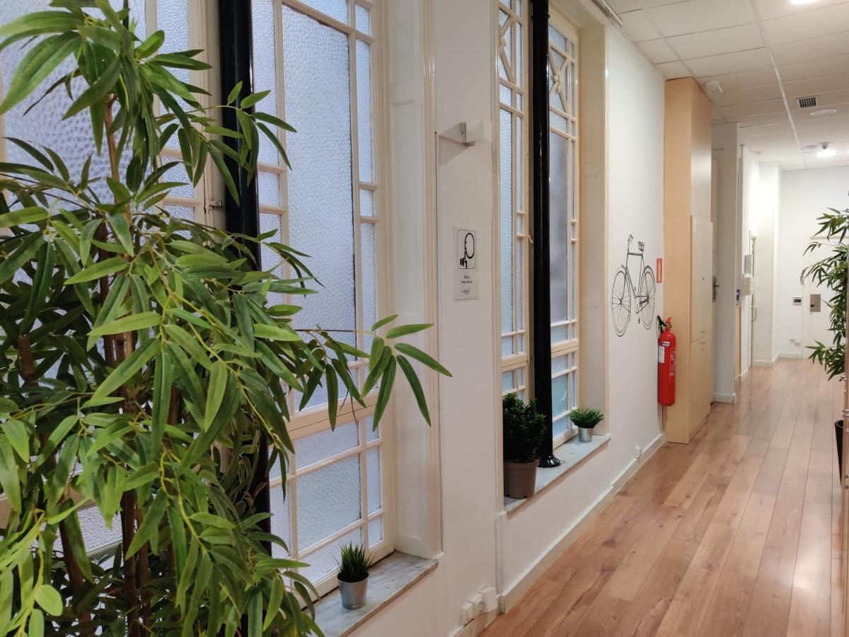 Hostal Live Natura Barcelona (Adults Only) Kültér fotó