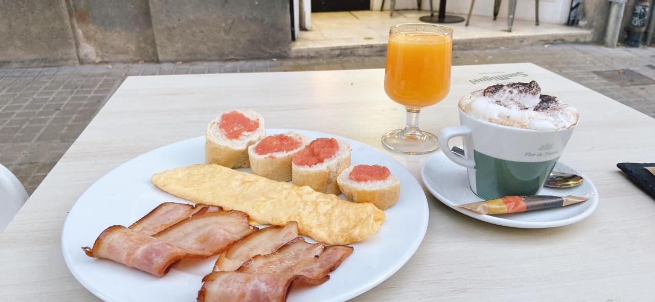 Hostal Live Natura Barcelona (Adults Only) Kültér fotó