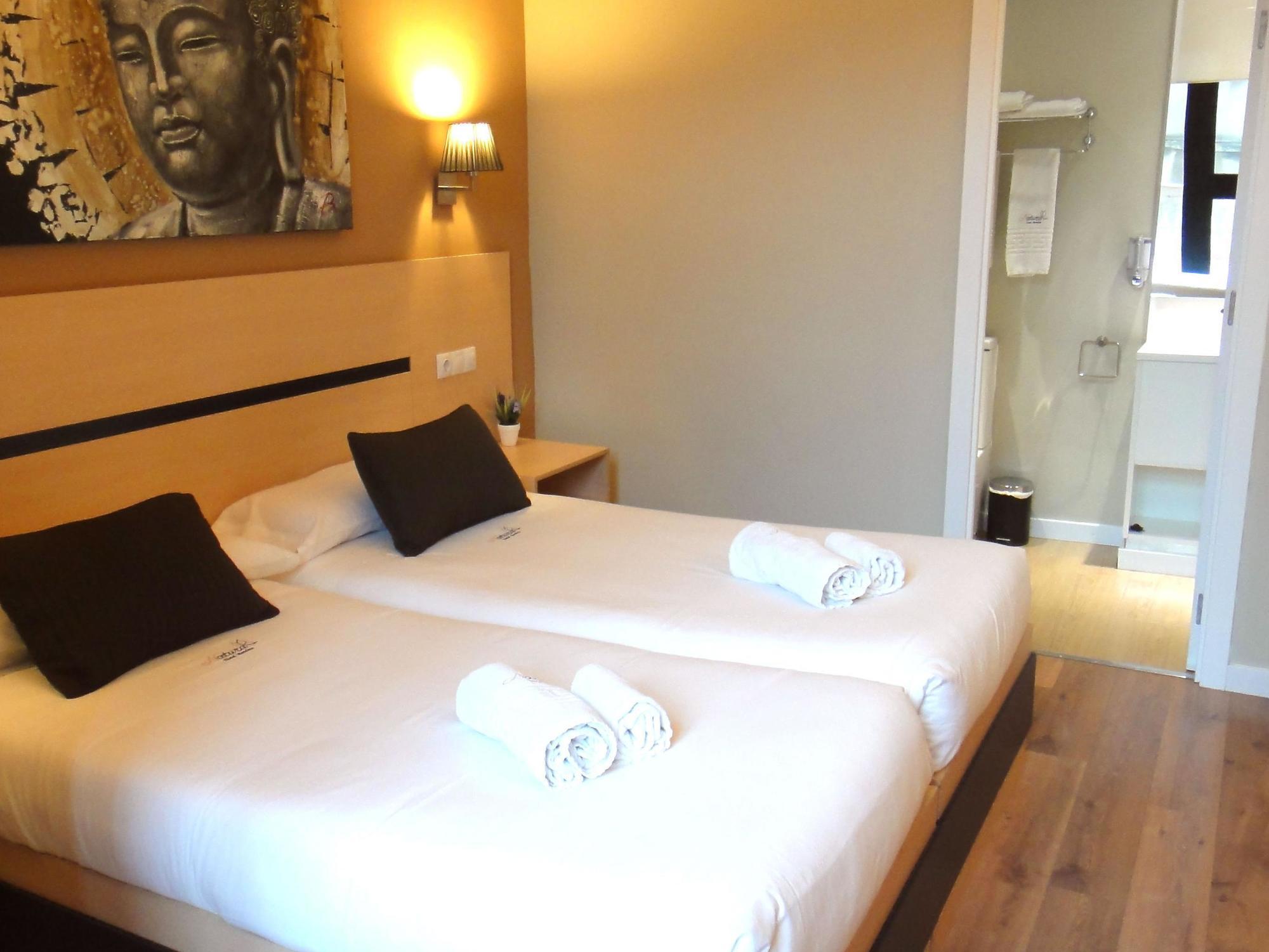 Hostal Live Natura Barcelona (Adults Only) Kültér fotó