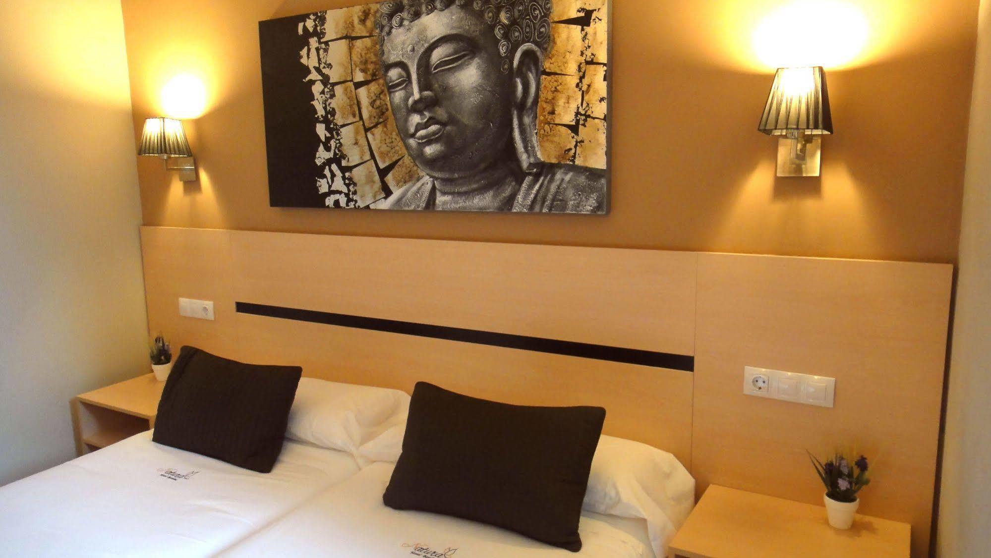 Hostal Live Natura Barcelona (Adults Only) Kültér fotó